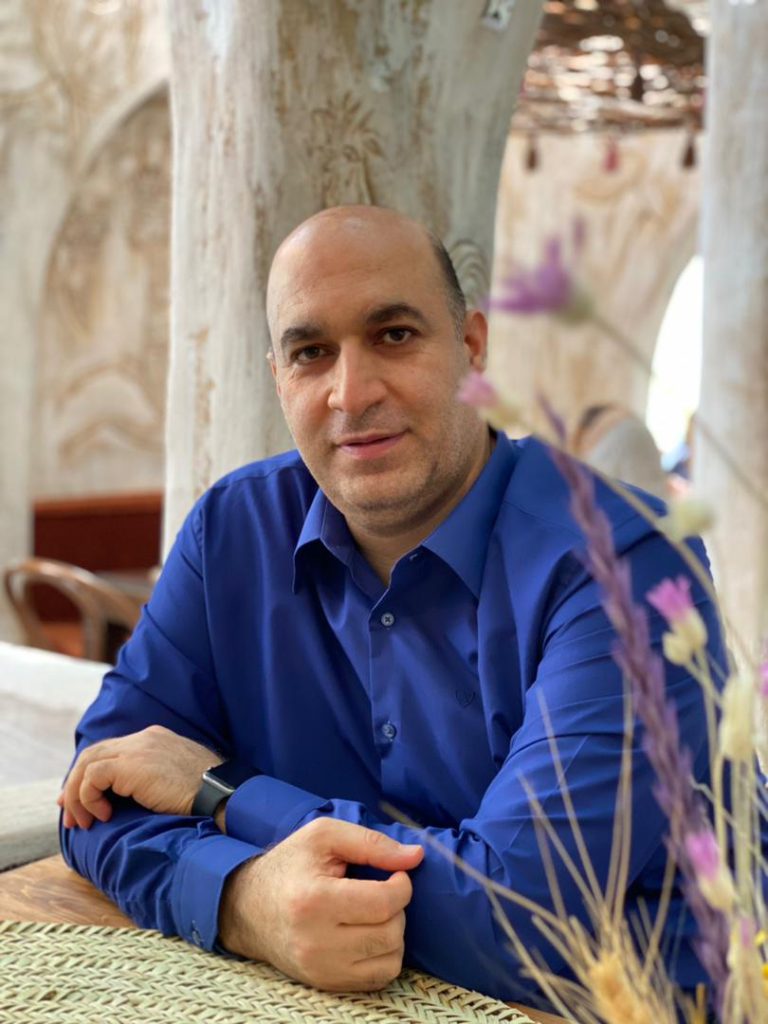 دکتر جواد خلعتبری